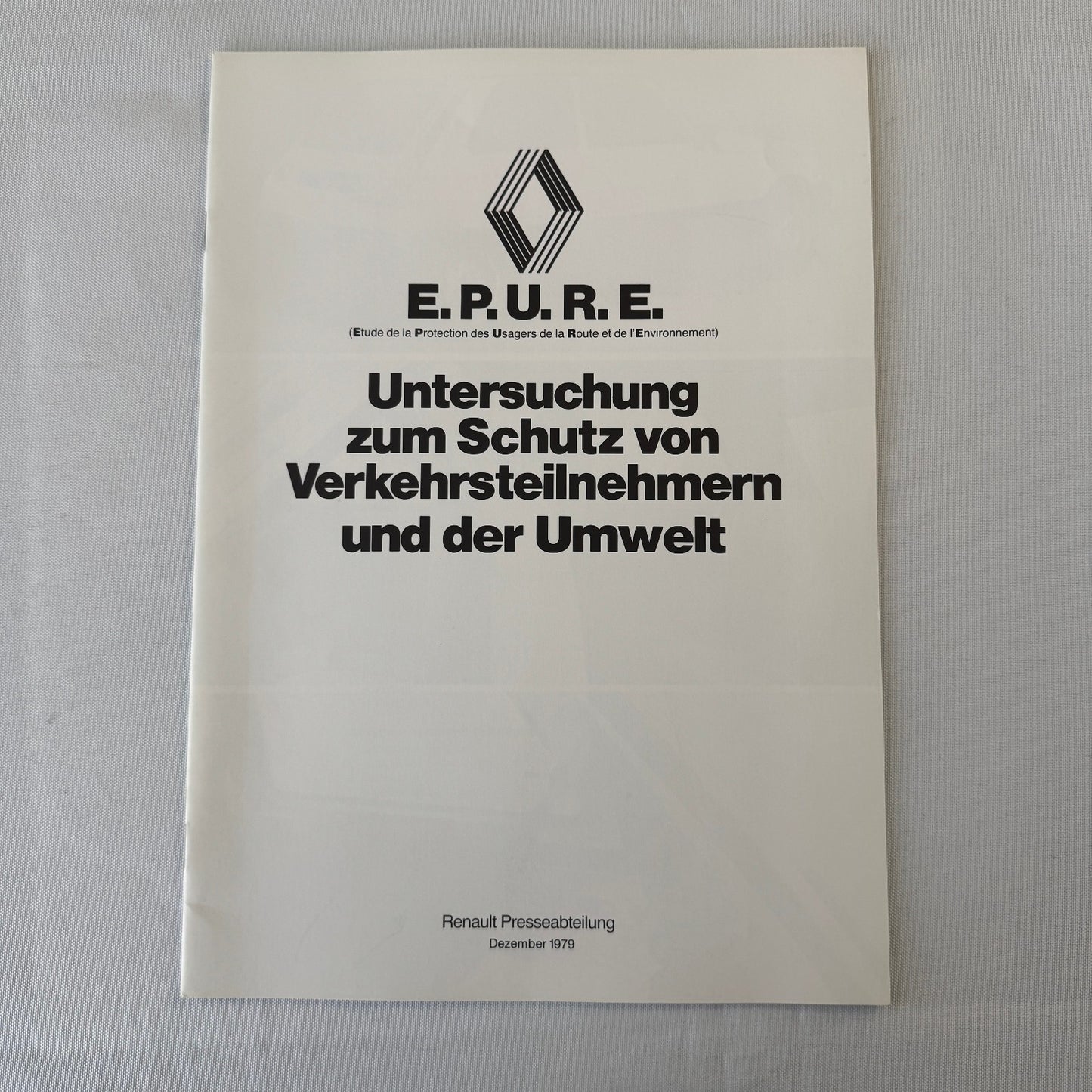 1980 Renault 5 Safety Testing Car Press Kit Brochure Photos Vintage GERMAN Text