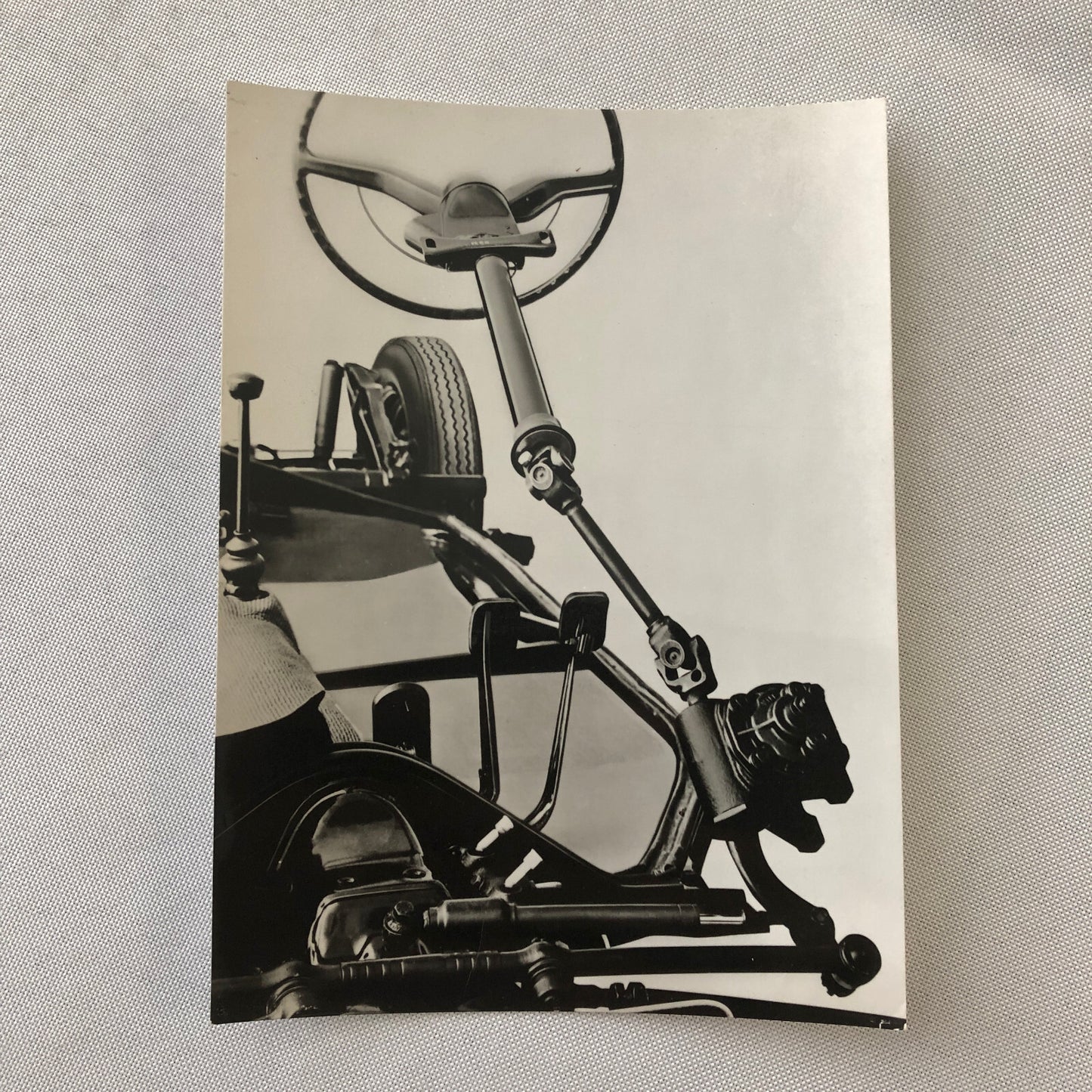 Vintage Volkswagen VW Beetle Factory Press Photo Photograph DUTCH Caption 1970