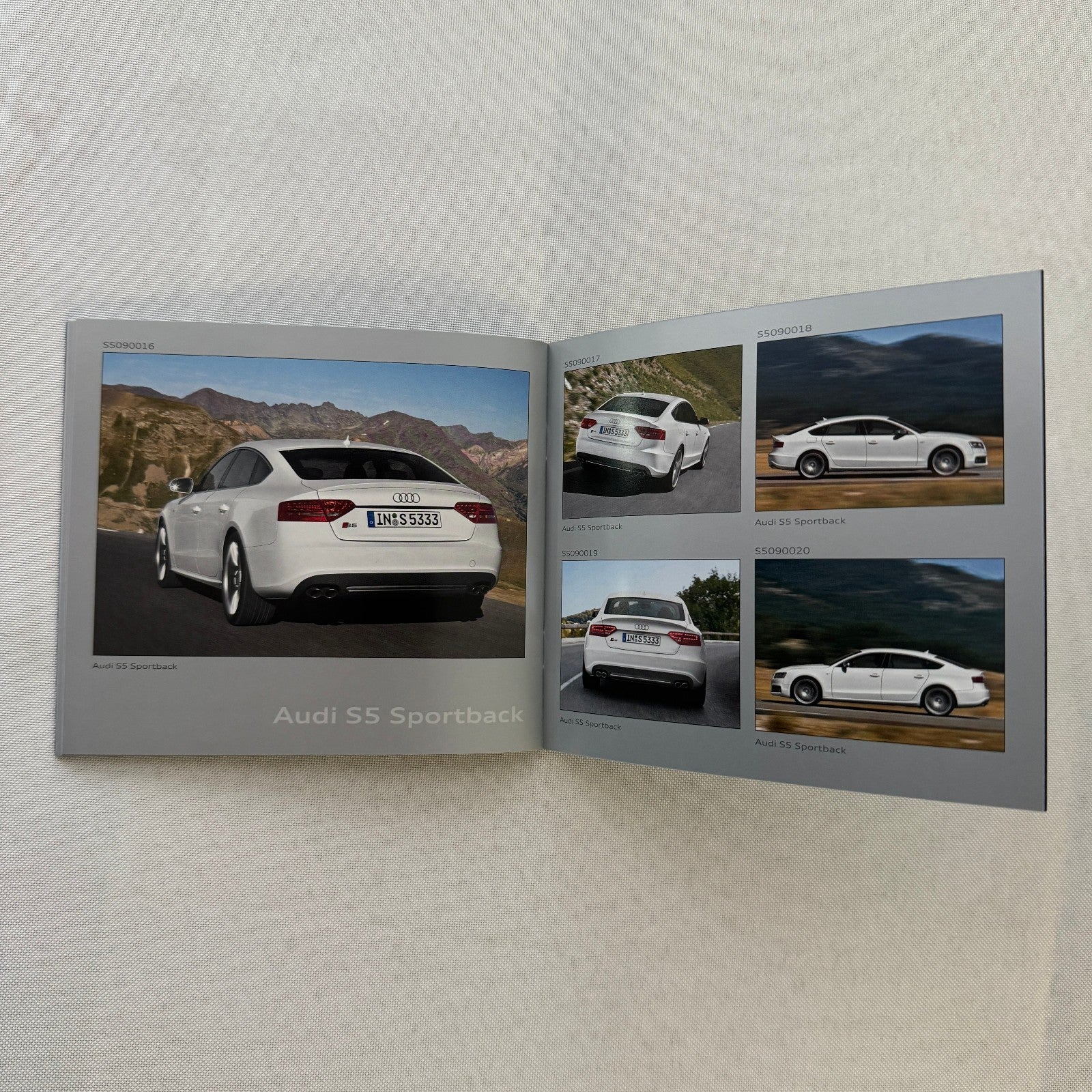 2009 Audi Factory Press Kit Photo CD Brochure Audi R8 Spyder S5 Sportback