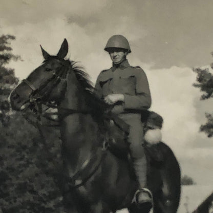 Vintage Press Photo Photograph Czechoslovakia Army Military Czech Horse Solider