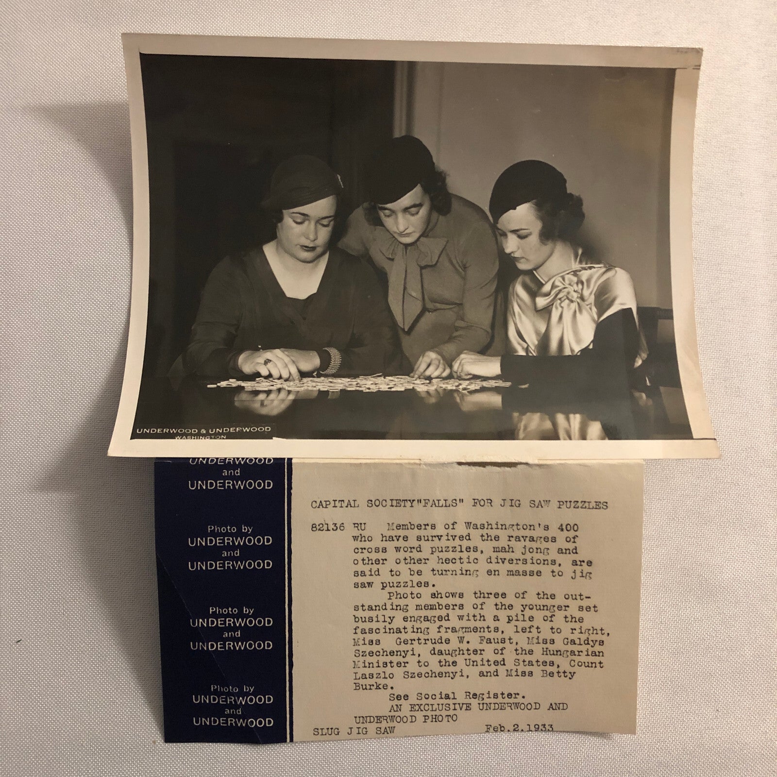 Press Photo Photograph Jigsaw Puzzles Gaining Popularity Washington Society 1933