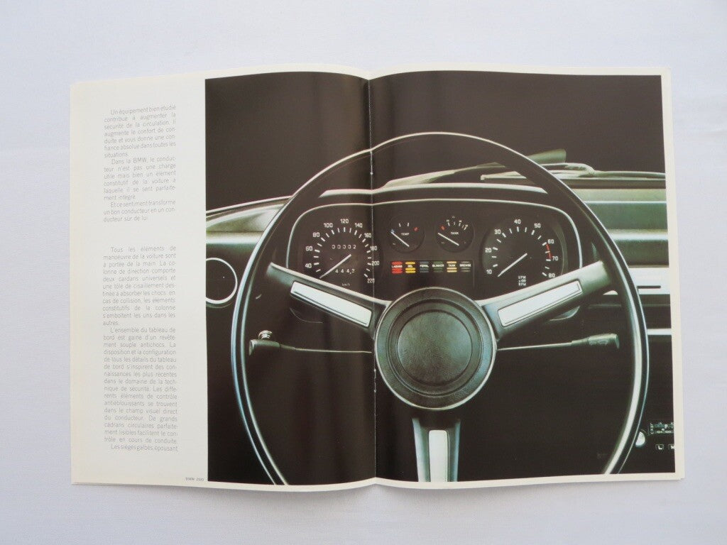 1969 1970 BMW 2500 & 2800 Sales Brochure Catalog FRENCH TEXT