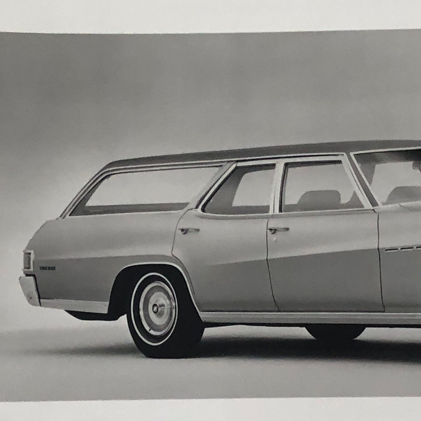 1970 Buick Estate Station Wagon Factory Press Photo Photograph