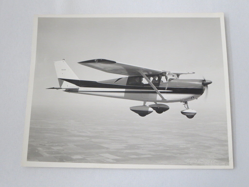 Vintage Small Airplane Photo Photograph Image Cessna 172