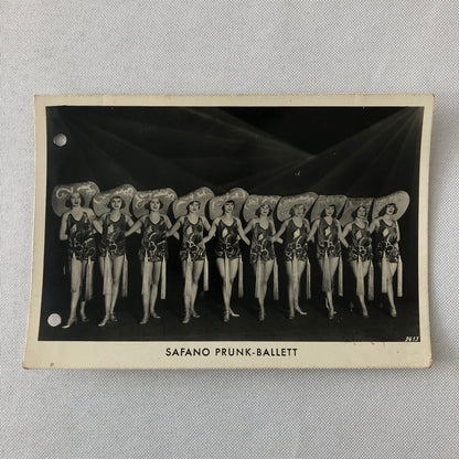Dancer Performer Dance Photo Photograph Print Safano Prunk Ballett Ballet