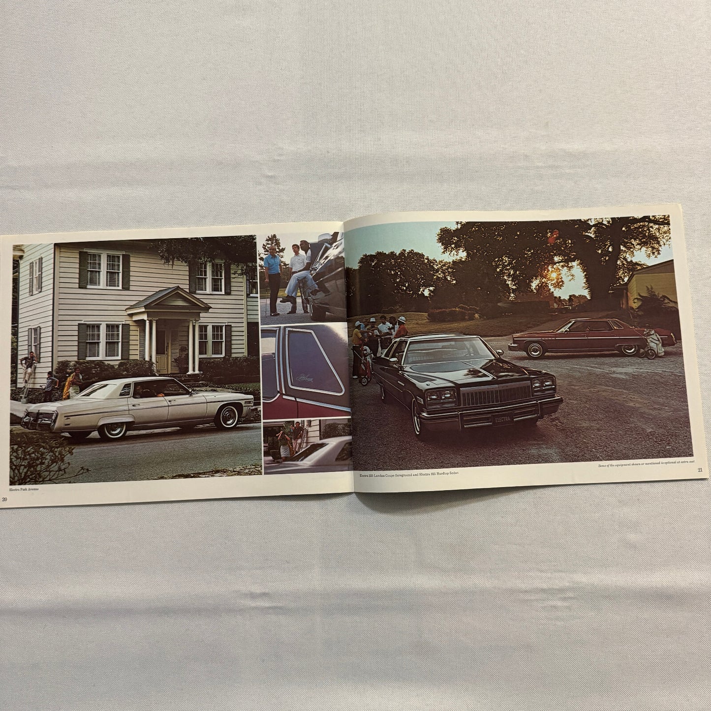 1976 Buick Car Sales Brochure Catalog Regal Century LeSabre Estate Wagon Riviera