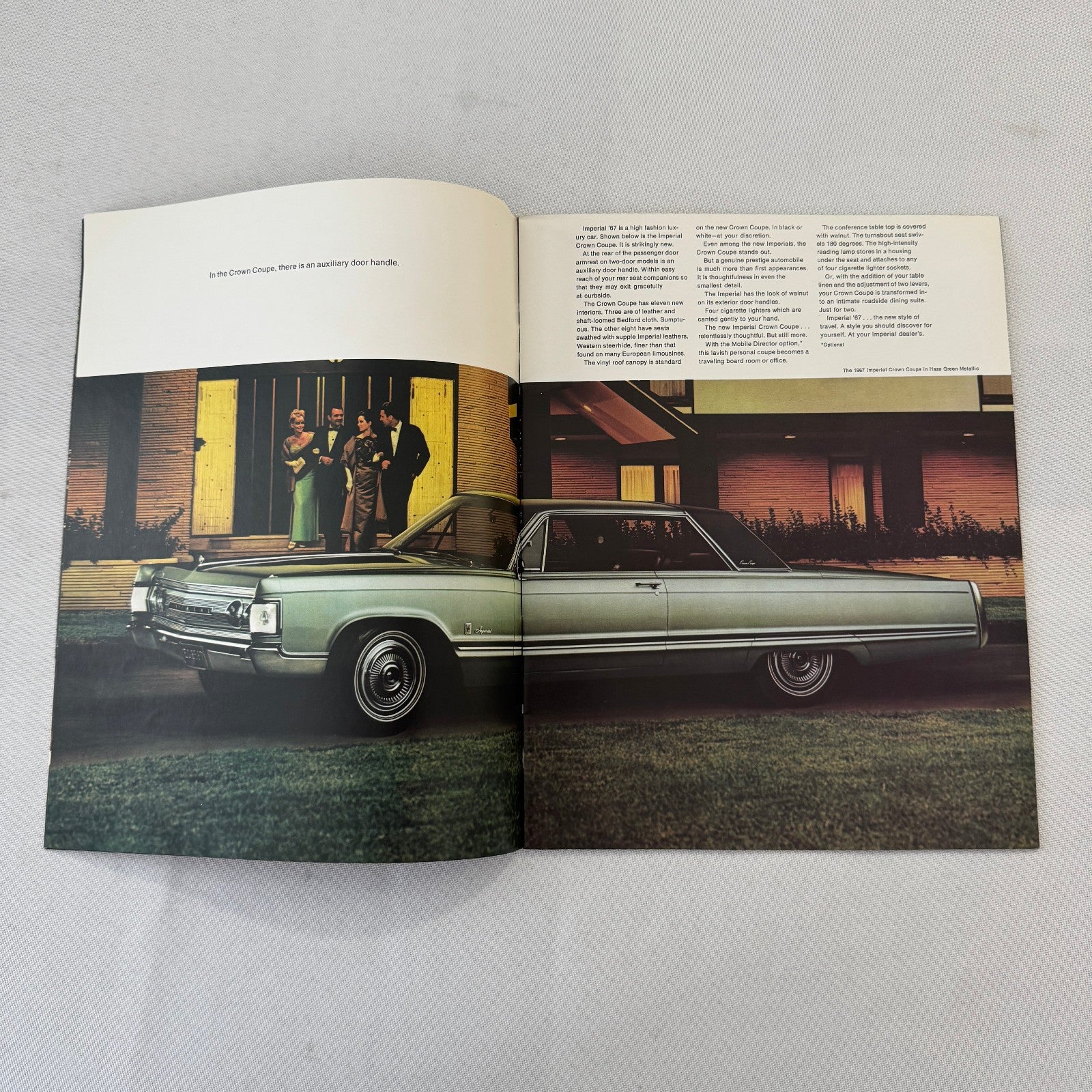 1967 Imperial Car Sales Brochure Catalog Crown Convertible Coupe LeBaron Hardtop