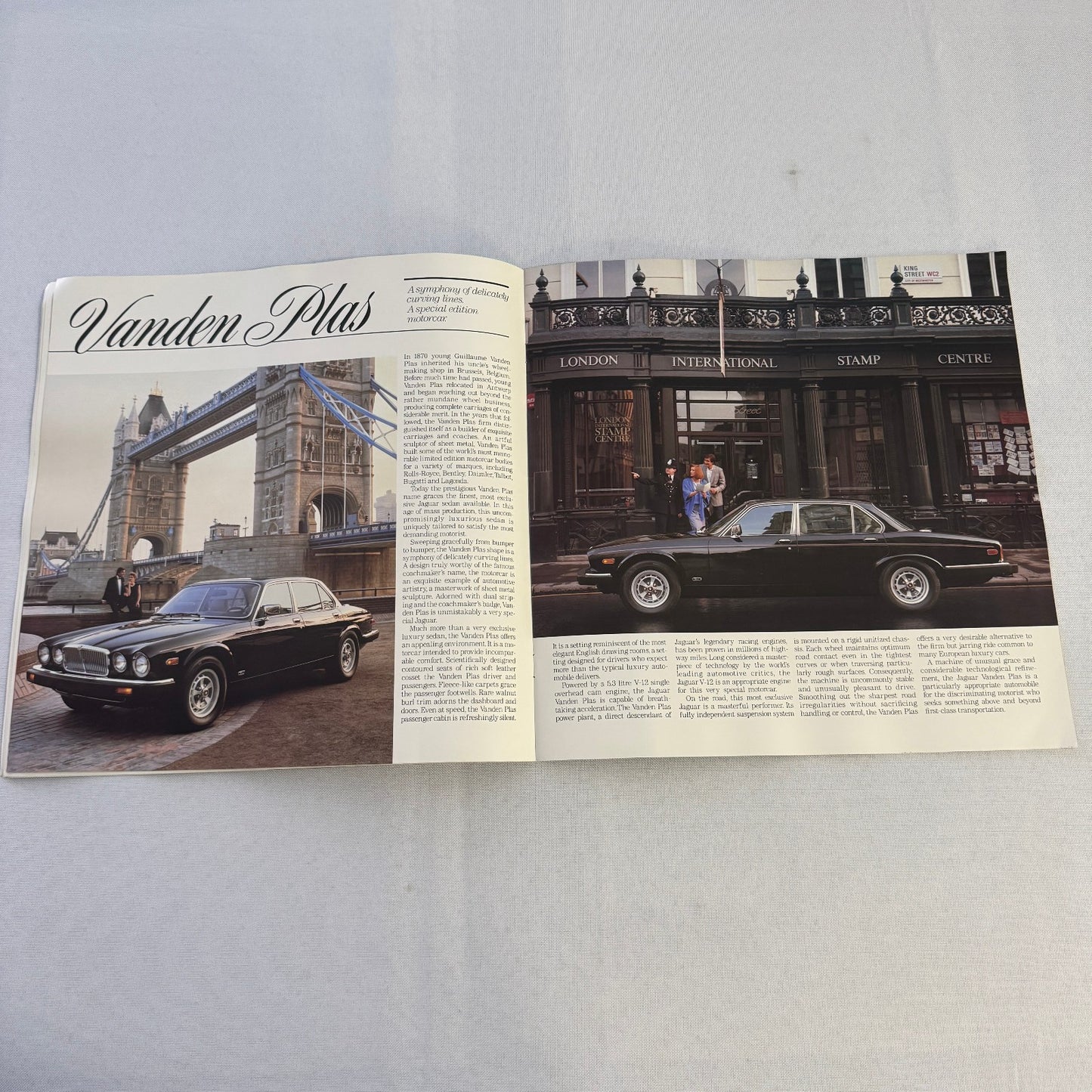 Vintage Jaguar Car Brochure XJ6 Sovereign XJ12 Plas Catalog Automobile 1985 1986