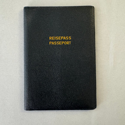 Vintage Mercedes Benz Leather Passport Holder Reisepass Passeport German