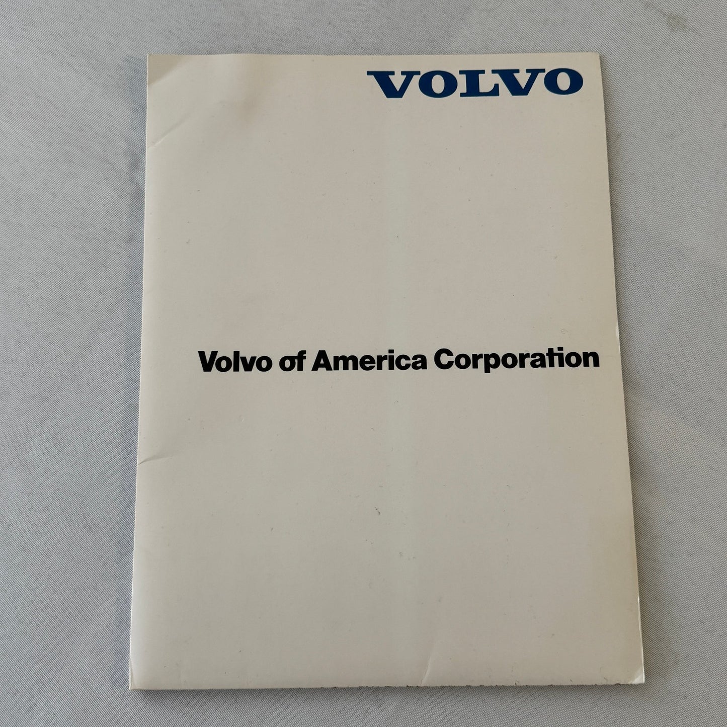 1975 Volvo Press Kit Brochure w/ Photos 164 240 Series Sedan Station Wagon 