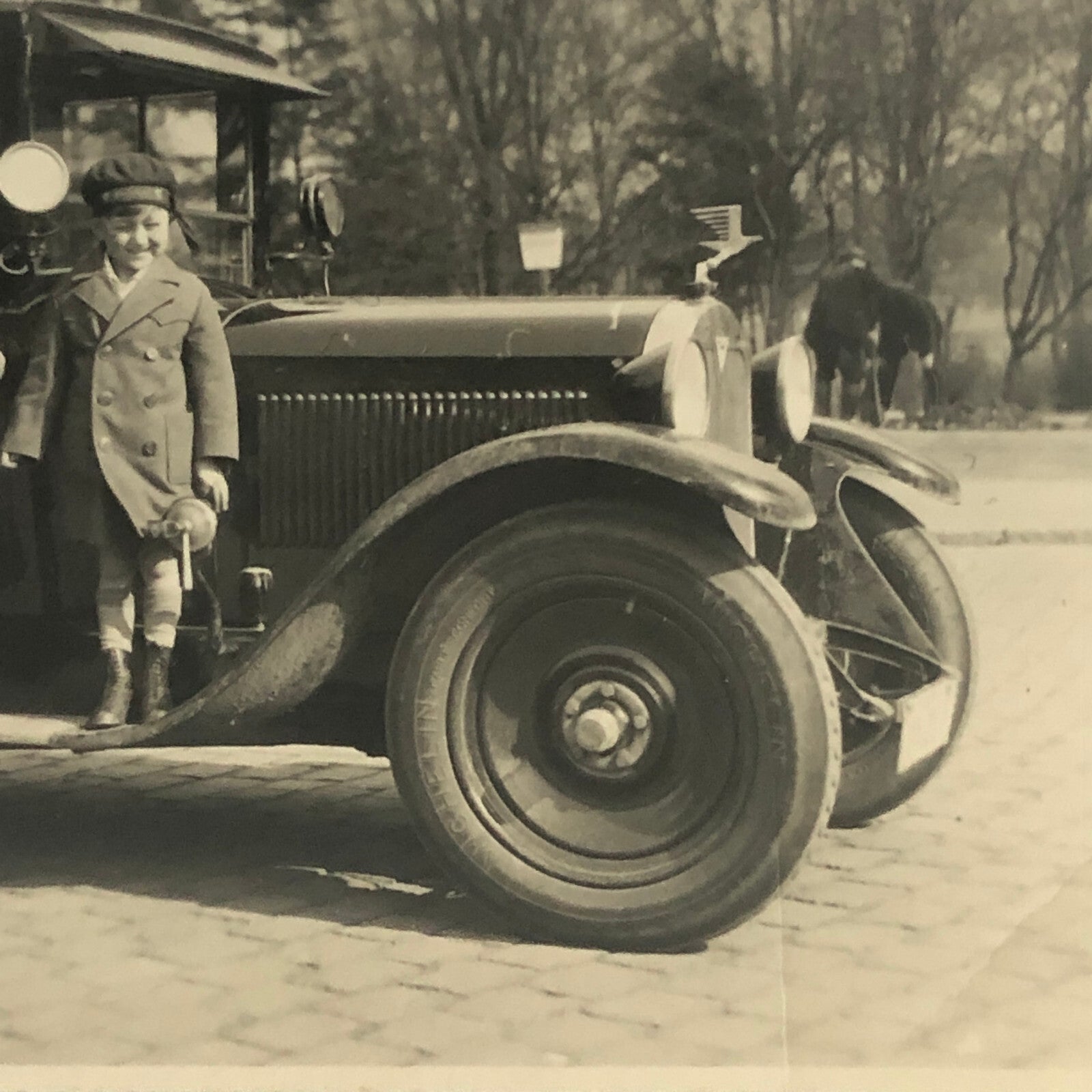 Vintage Photo Photograph Family with Classic Car Automobile Hood Ornament