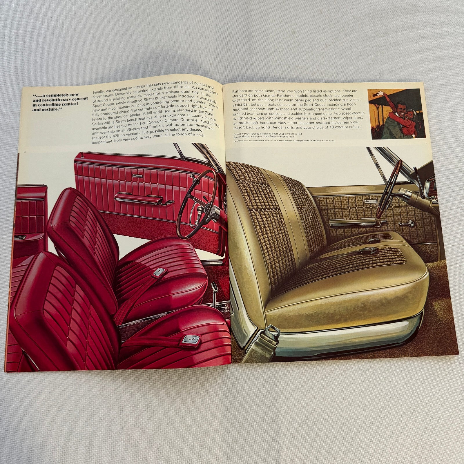 1966 Pontiac Sales Brochure Catalog Grand Parisienne Laurentian Strato Chief