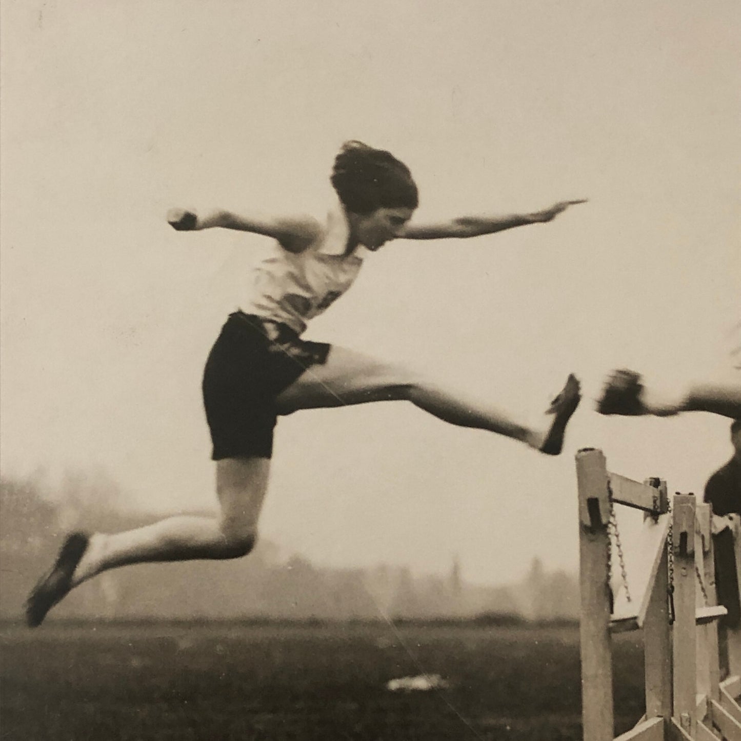 Press Photo Photograph London News Agency LNA Hurdle Jumping Running Women 1933
