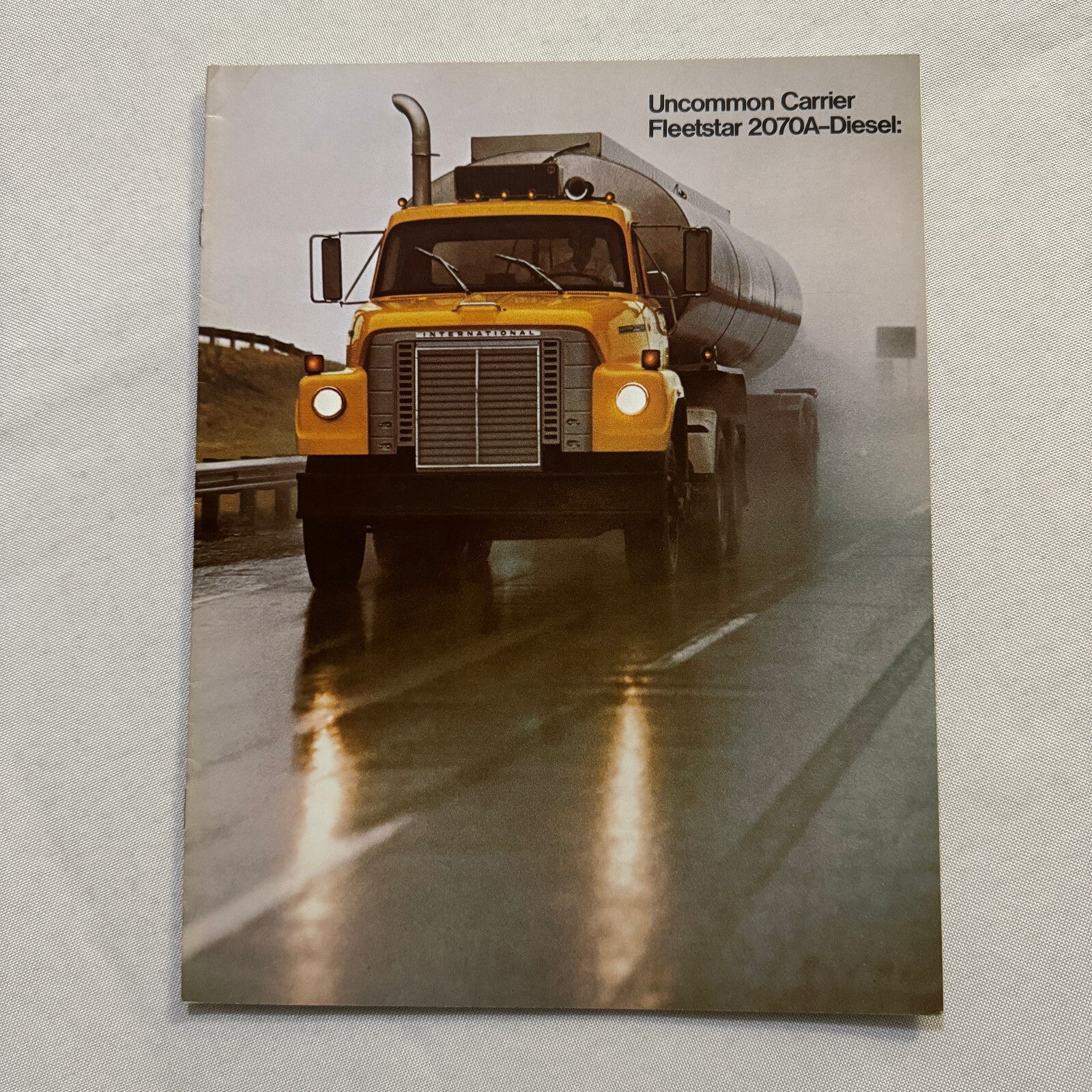 International Fleetstar 2070A Diesel Truck Sales Brochure Catalog Vintage