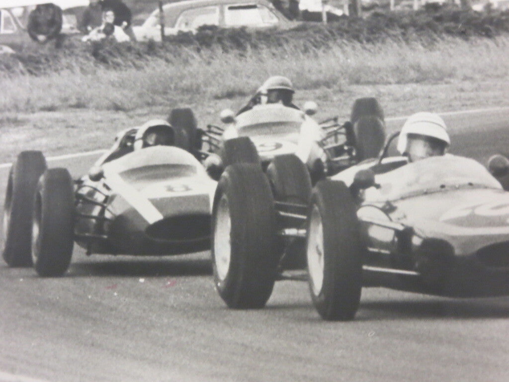 Vintage 1962 South Africa Grand Prix Racing Photograph Photo Bruce McLaren +