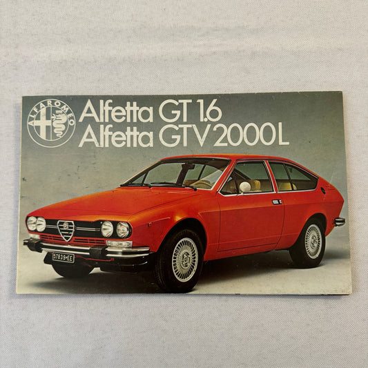Alfa Romeo Alfetta GT 1.6 and Alfetta GTV 2000L Car Brochure Catalog FRENCH