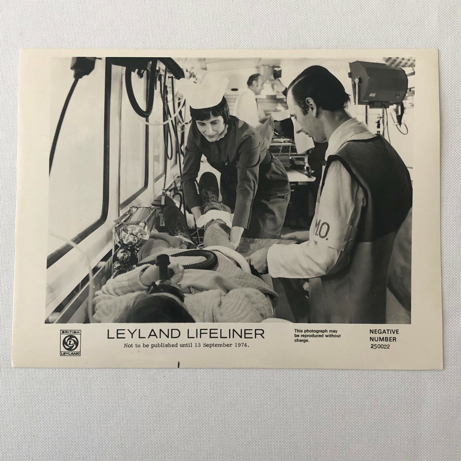 Vintage 1974 Leyland Lifeliner Ambulance Bus Factory Press Photo Photograph 3x