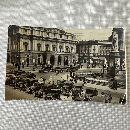 Vintage Italian Postcard Post Card Piazza E Teatro Alla Scala Cars Automobile