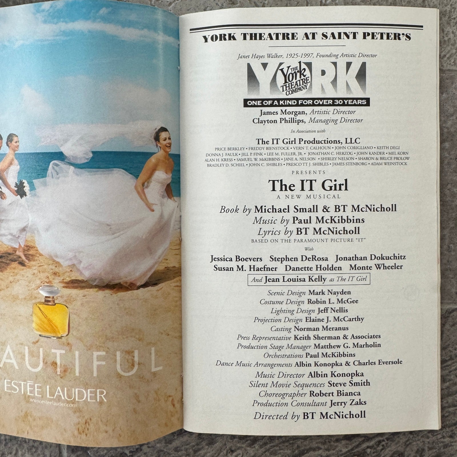 The IT Girl Theater Playbill Cast Signed Autographed Jean Louisa Kelly