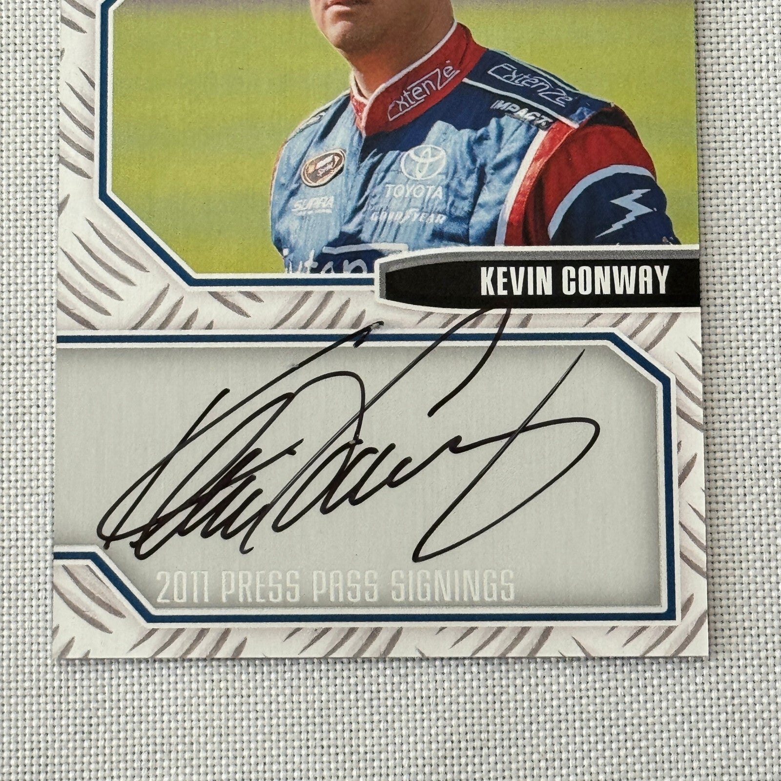 2011 Press Pass Signings Kevin Conway Auto Autograph Signed Card NASCAR /55