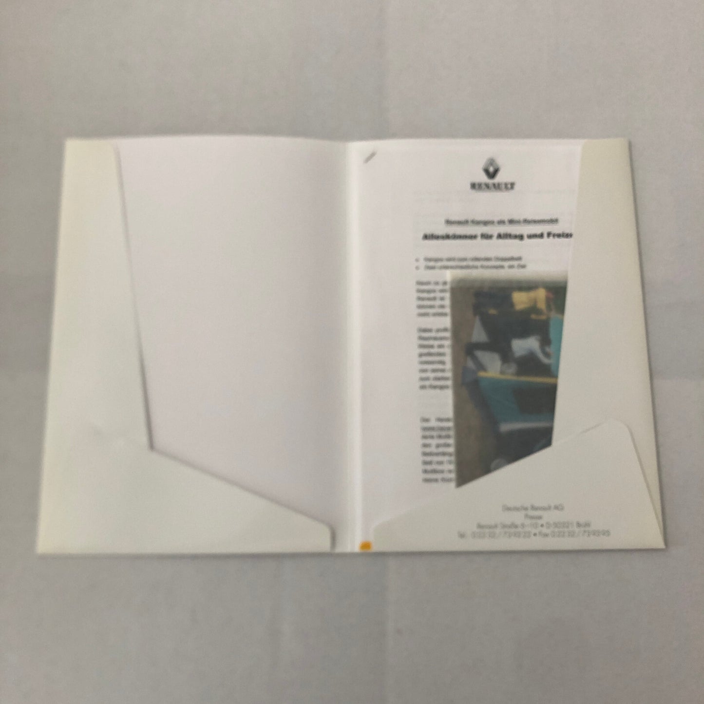Renault Kangoo Camper Motor Home Press Kit Brochure Photos GERMAN Text