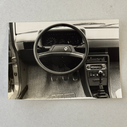 Renault 18 Diesel Car Factory Press Kit Renault 18 TD GTD GERMAN Text 1980 1981