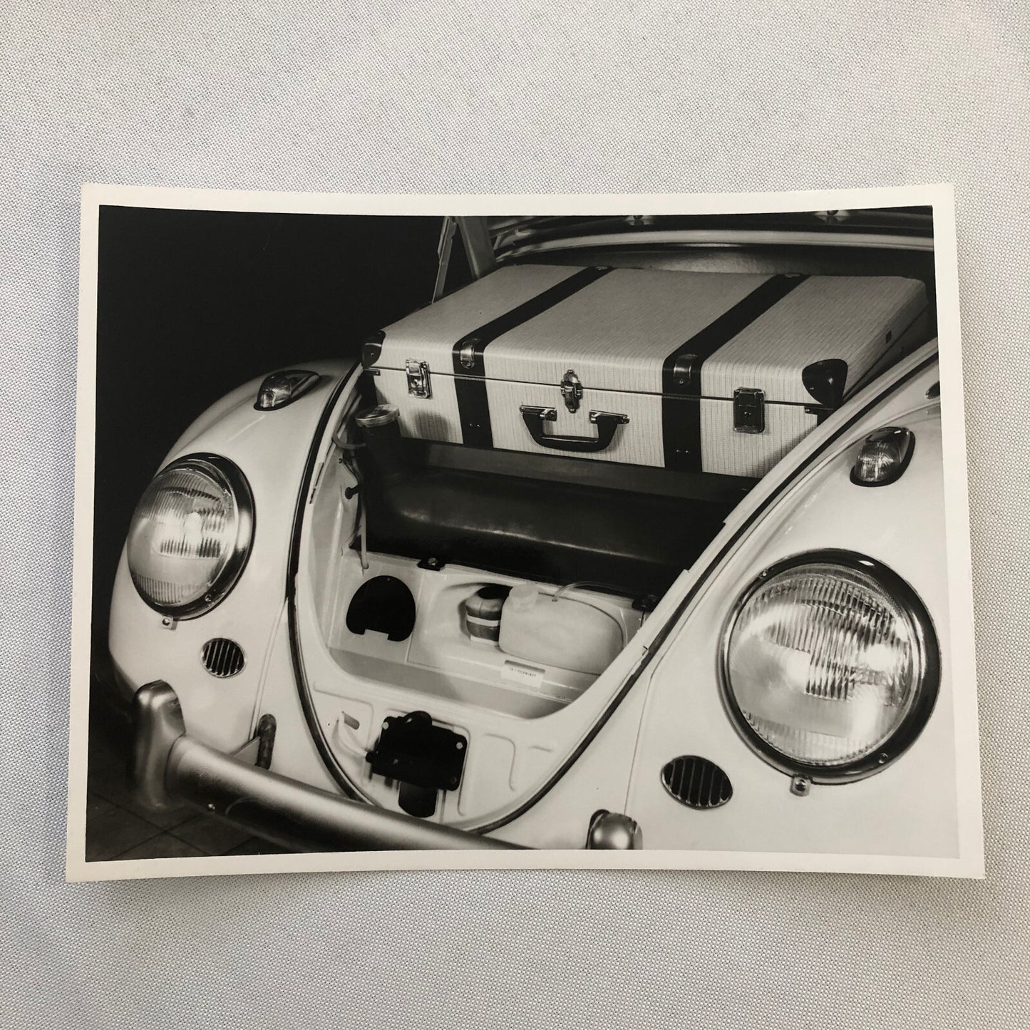 Volkswagen VW Beetle Factory Press Photo Photograph Print