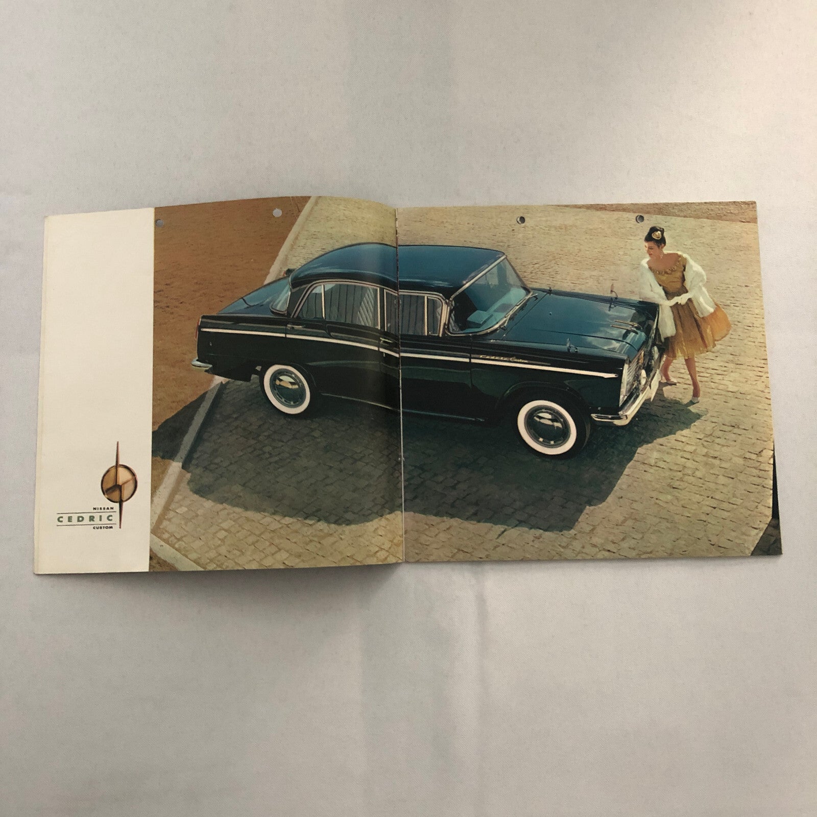 Nissan Cedric Custom Sales Brochure Catalog Japanese JDM Vintage Advertising