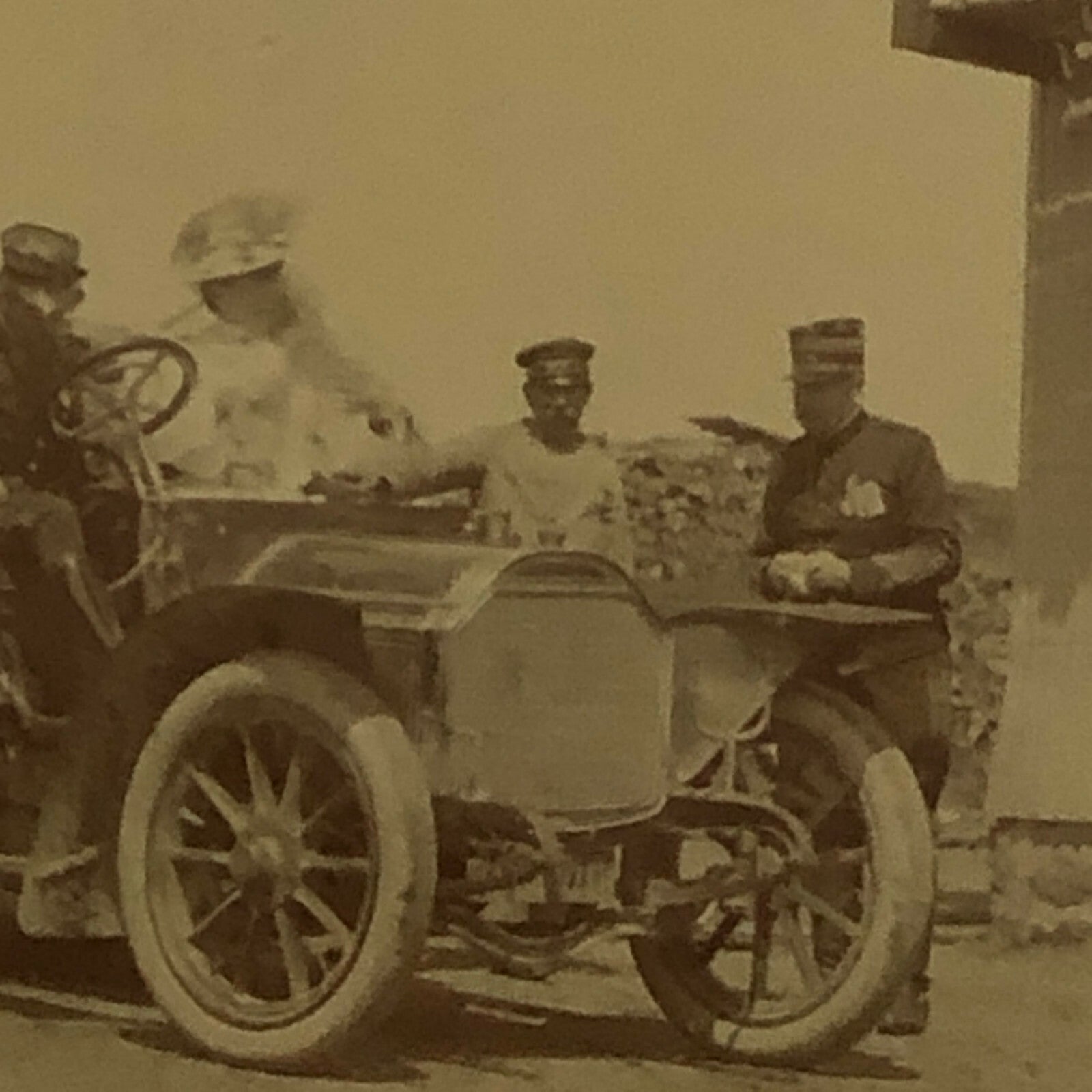 Antique Photo Photograph Print Men in Early Automobile Car Vehicle 1907 Italy ?