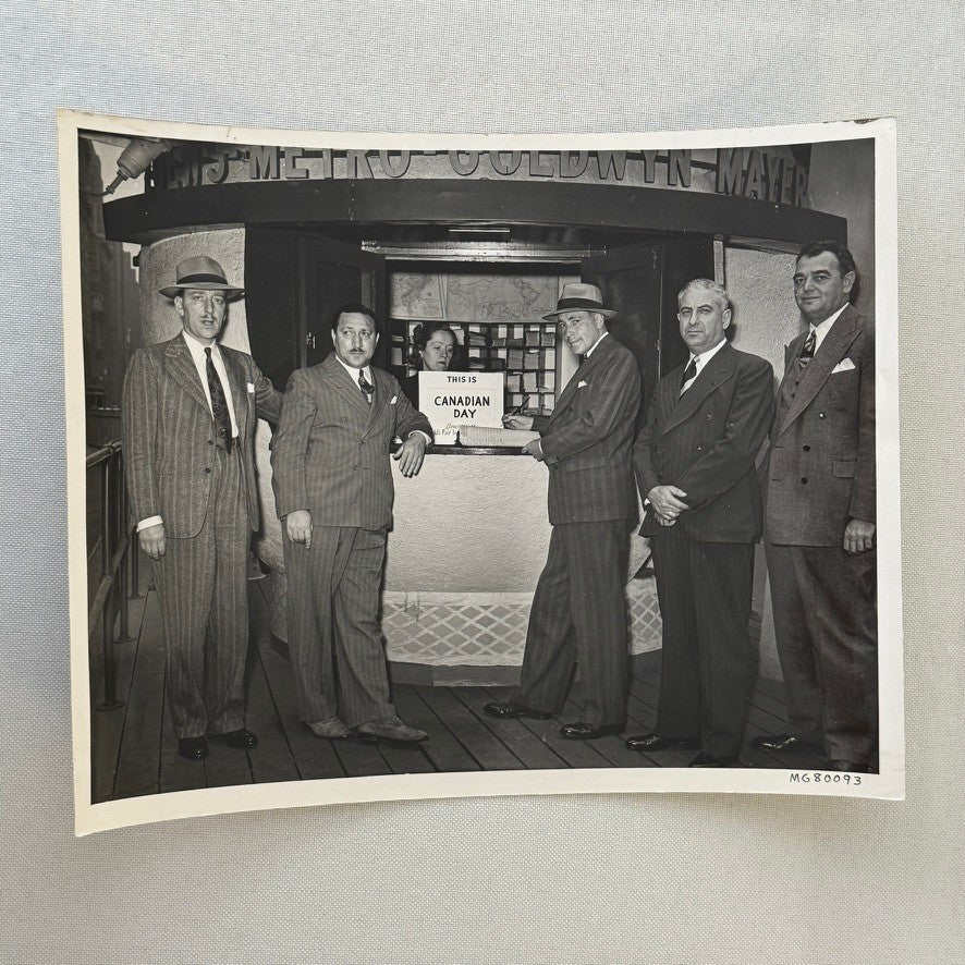Metro Goldwyn Meyer MGM Film Movie Executive Photo Photograph Print Lot 18x