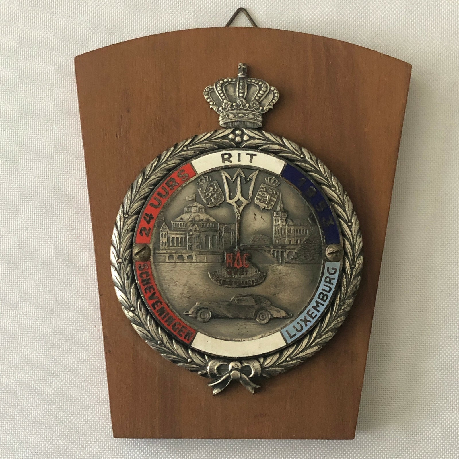 1953 Scheveningen Luxemburg Scheveningen SLS Rally Badge Emblem Award 