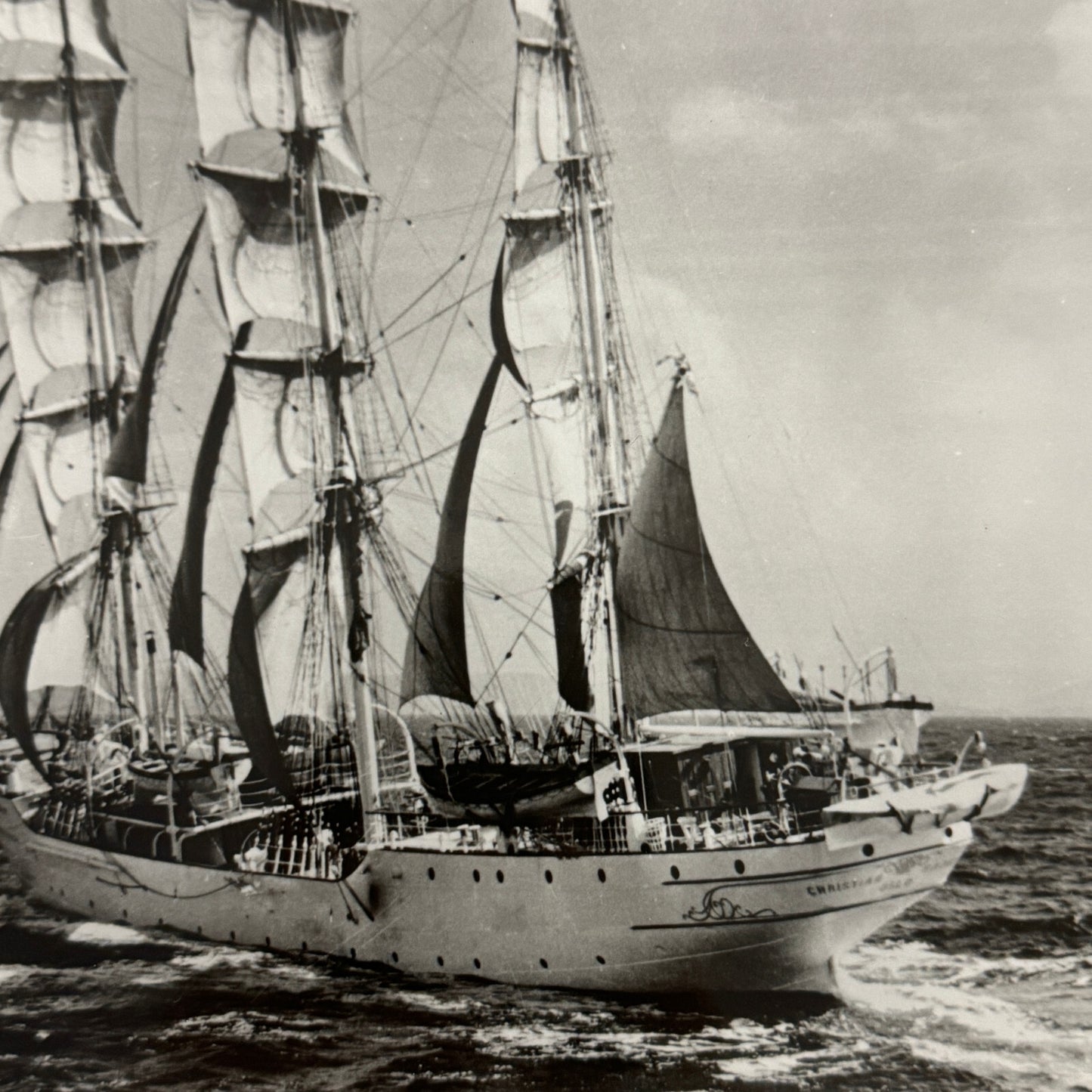 Louis de Rochemont Windjammer Movie Press Photo Photograph Cinerama 1971 Film