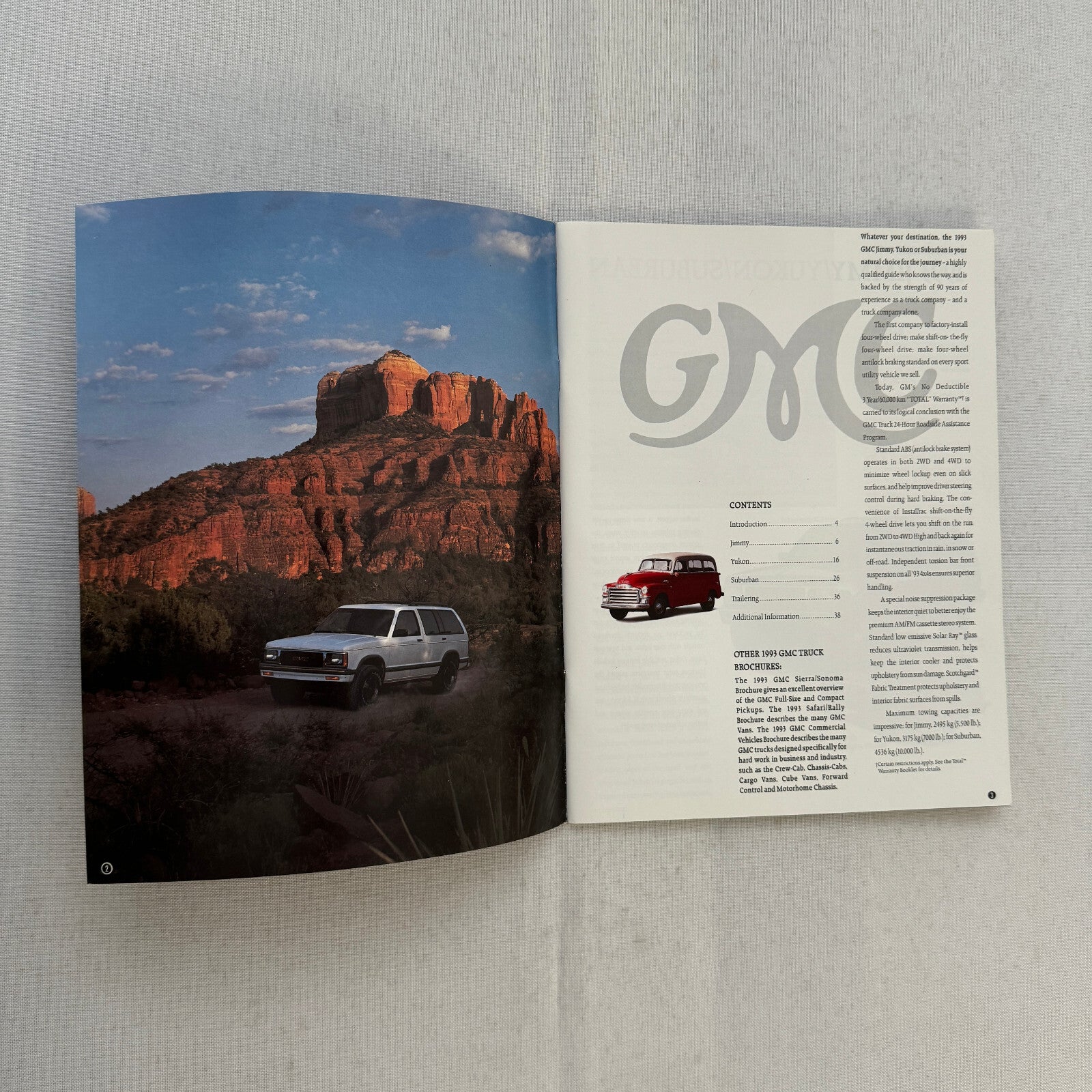 1993 GMC Truck Sales Brochure Catalog Jimmy Yukon Suburban
