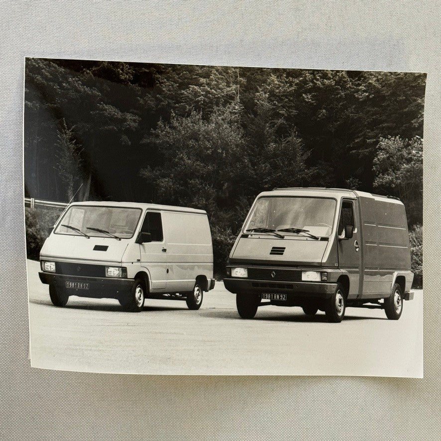 1982 Renault Press Kit Brochure Photos Renault 5 Turbo 9 14 Fuego 30 Alpine A310