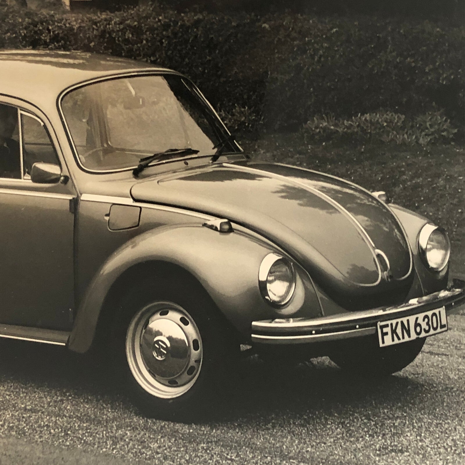 Vintage Volkswagen VW Beetle Factory Press Photo Photograph Print