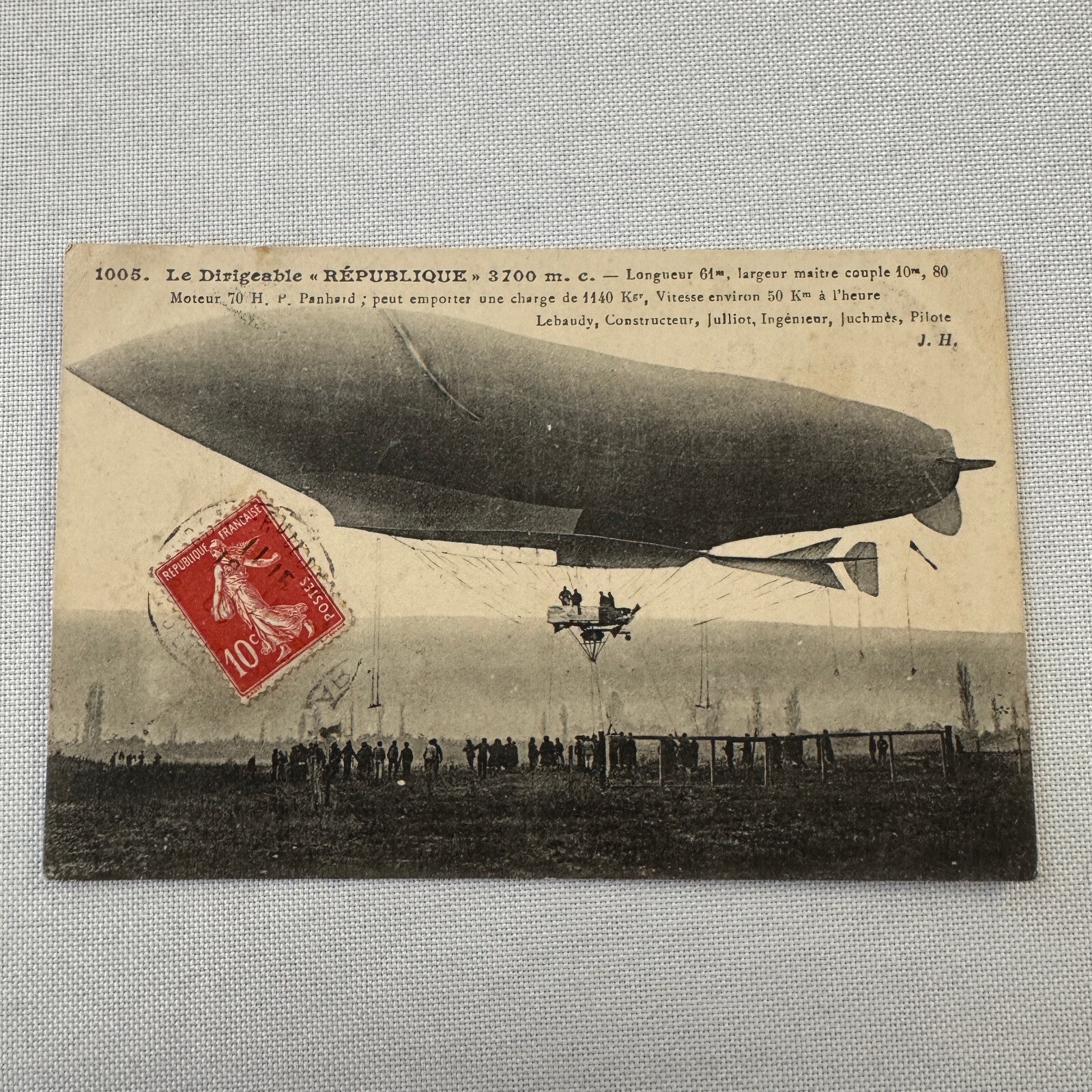 Vintage Zeppelin Airship Dirigible Postcard Post Card French La Republique
