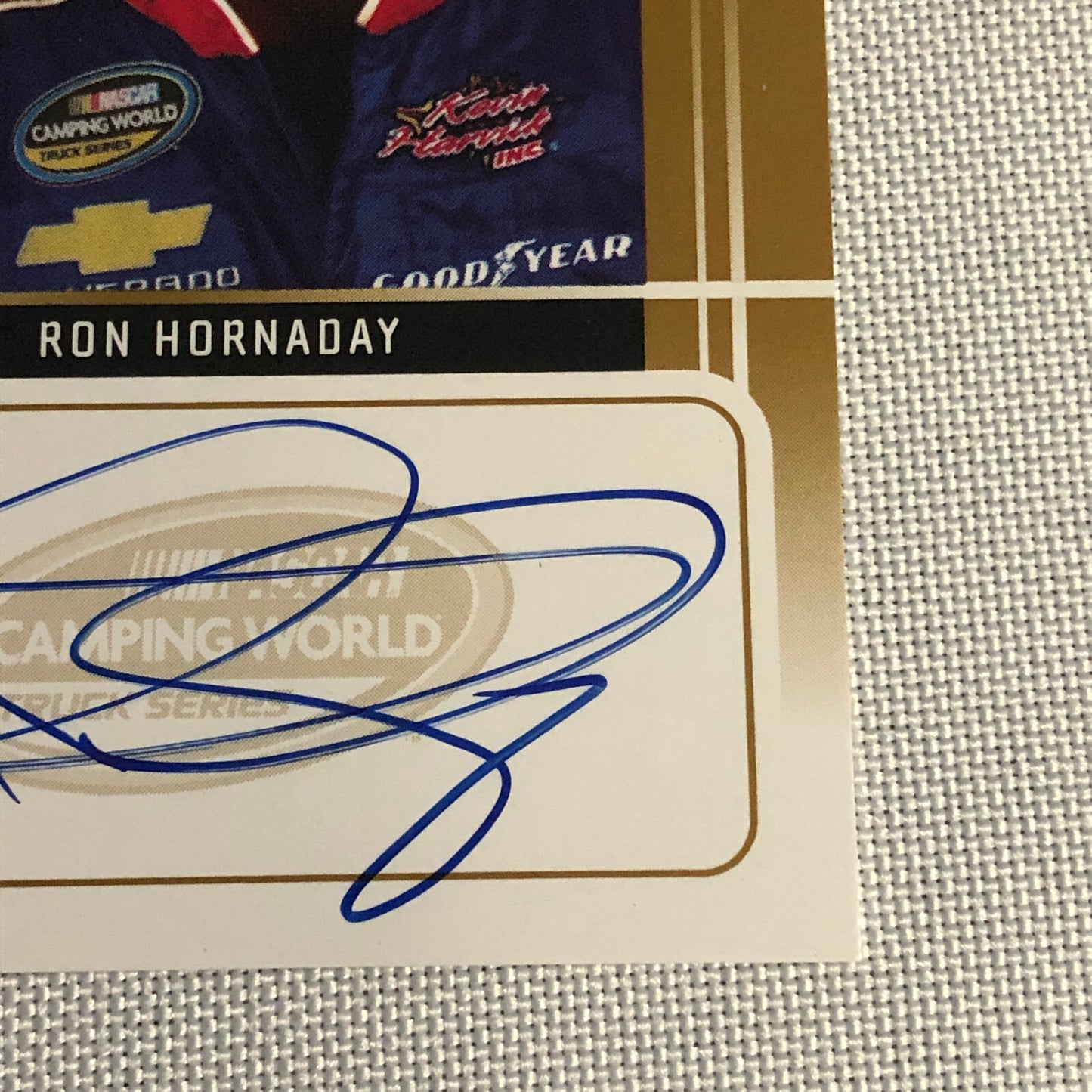 2009 Press Pass Signings Ron Hornaday Auto Autograph Signed Card NASCAR