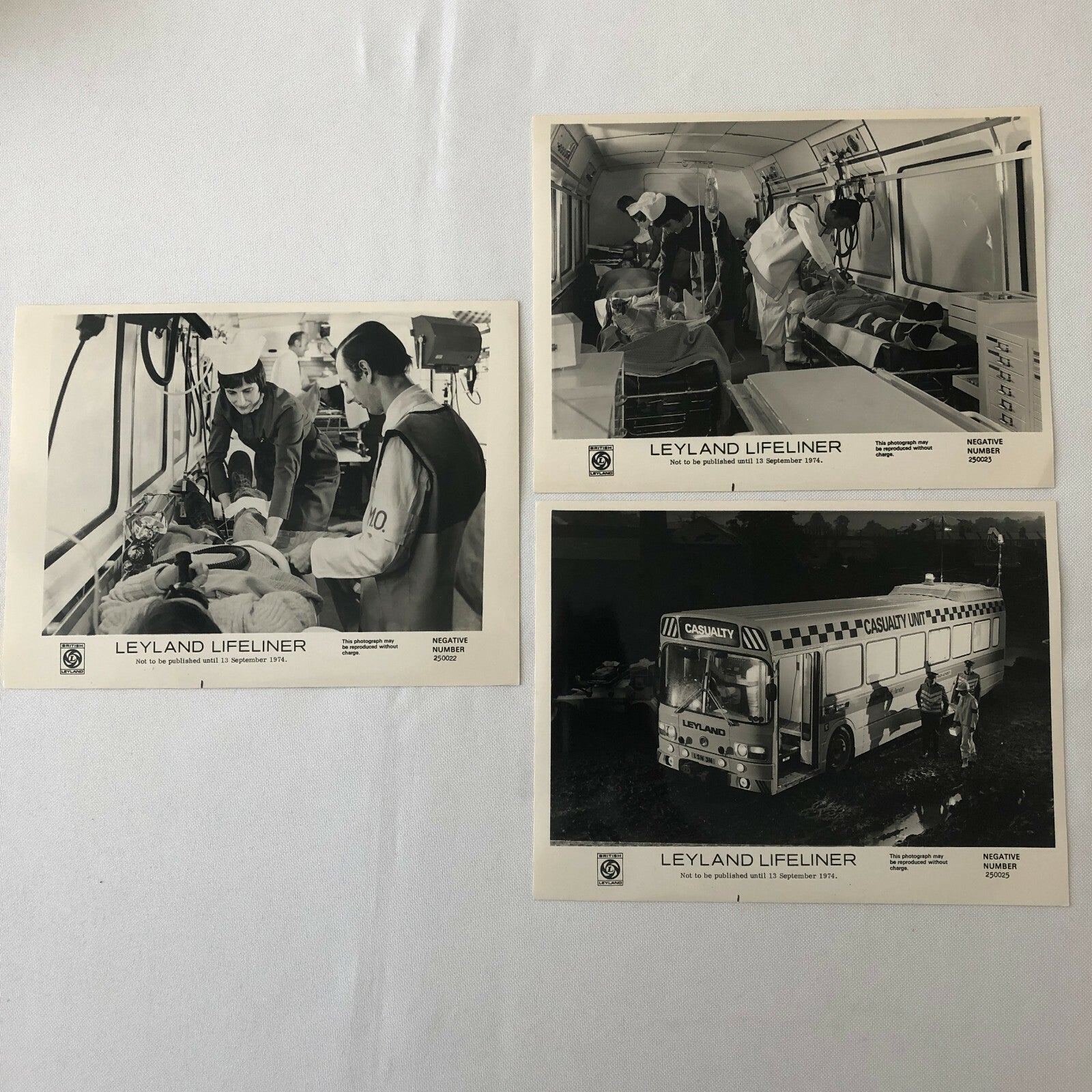 Vintage 1974 Leyland Lifeliner Ambulance Bus Factory Press Photo Photograph 3x