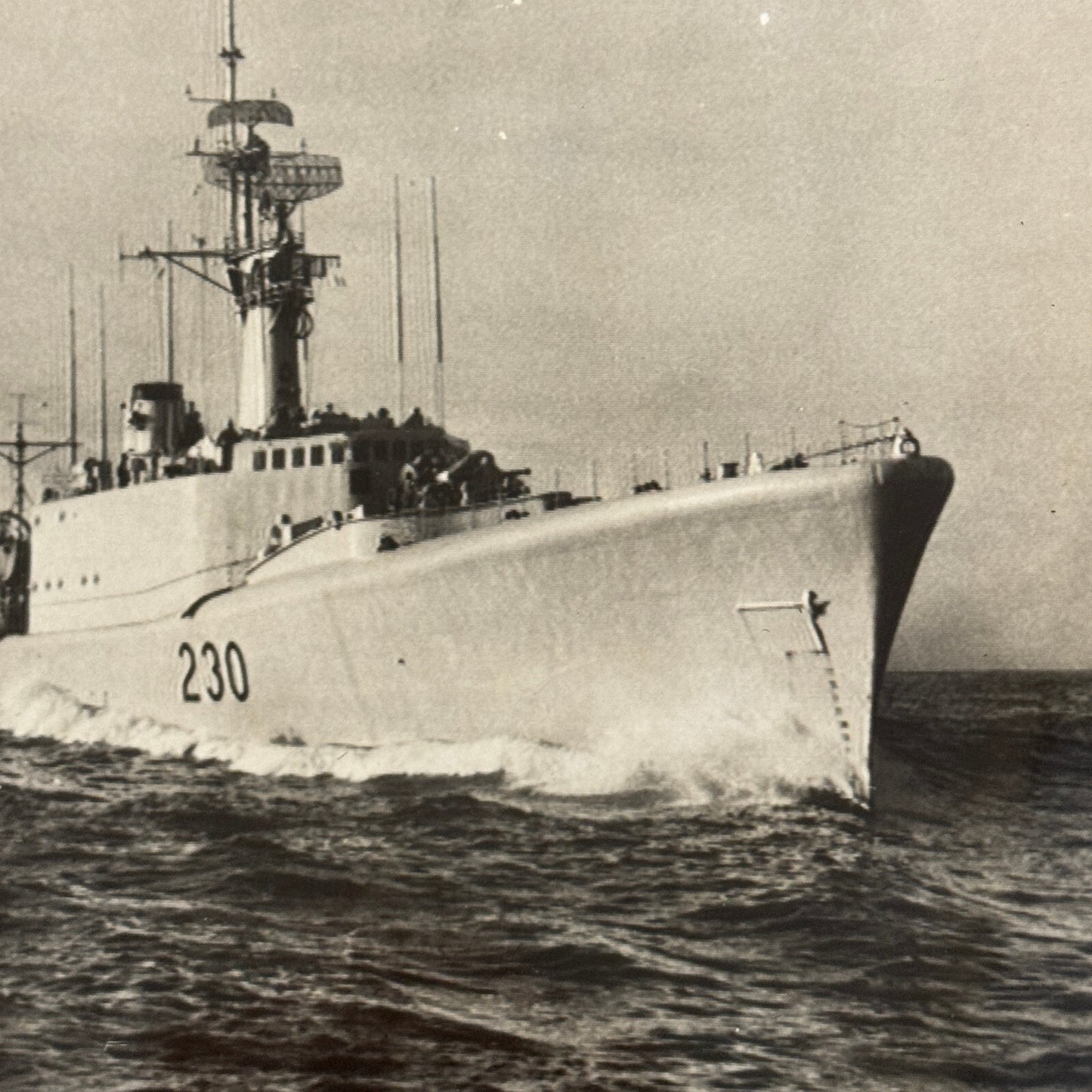 Royal Canadian Navy Ship HMCS Margaree Vintage Press Photo Photograph 1958 Boat
