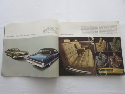 1971 Chrysler & Imperial Sales Brochure Catalog New Yorker Newport 300 + 