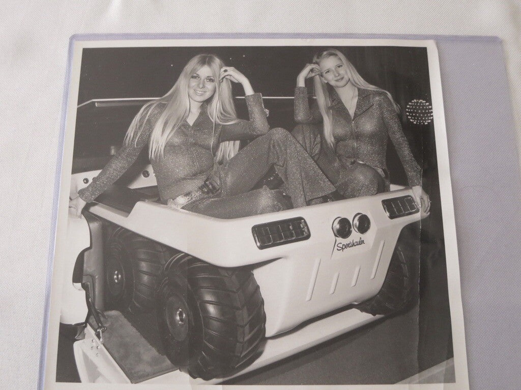 1971 Mercury Montego Sportshauler Concept Car with Models Photo Photograph Lot 
