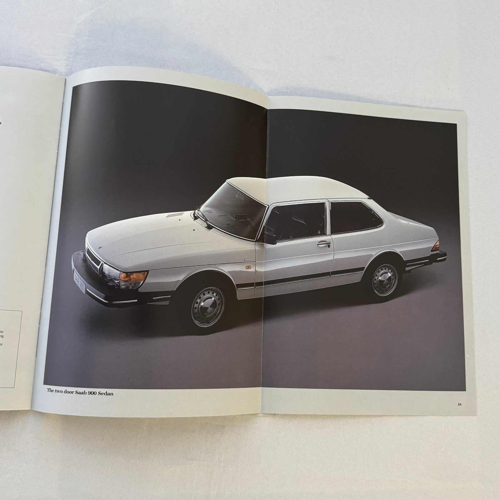 Vintage Saab 900 900i Car Sales Brochure Catalog Saab 1986 1987