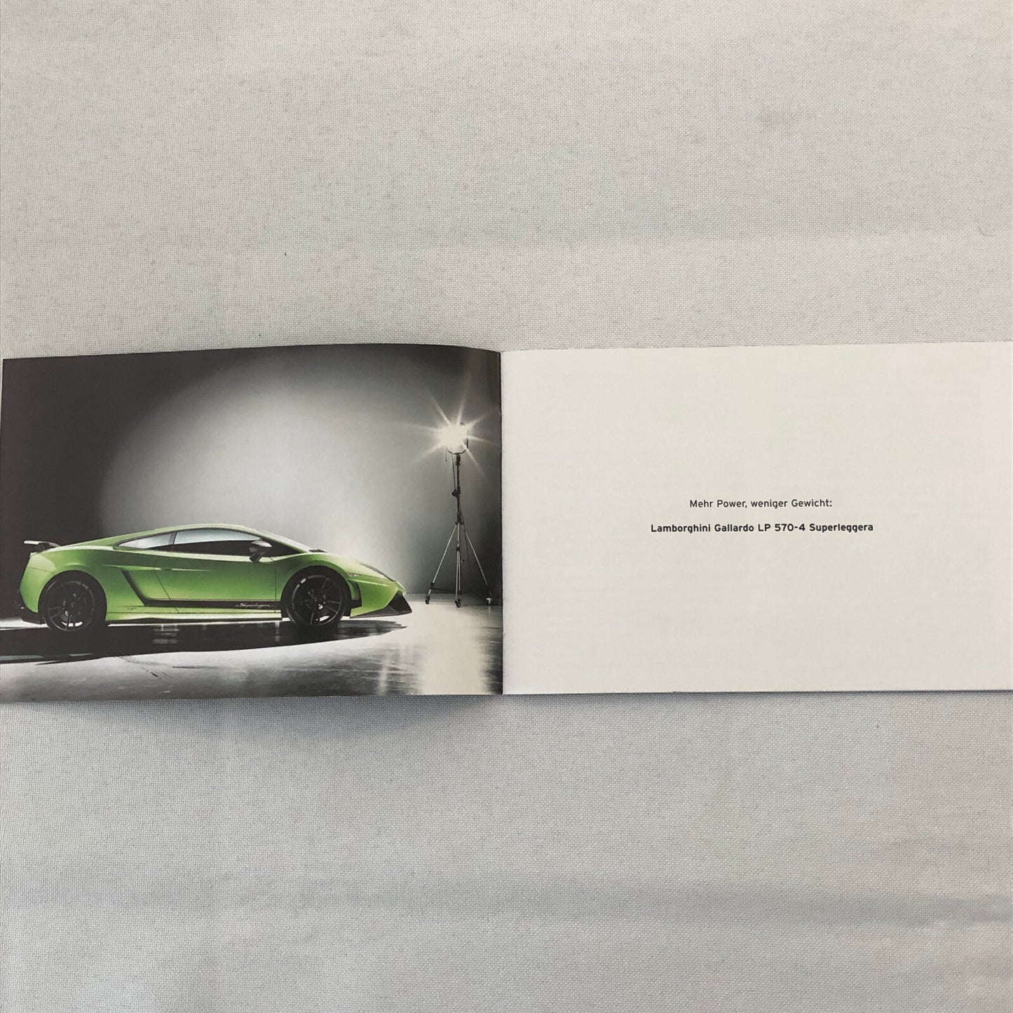 Lamborghini Gallardo LP 570-4 Superleggera Press Kit Brochure CD GERMAN Text