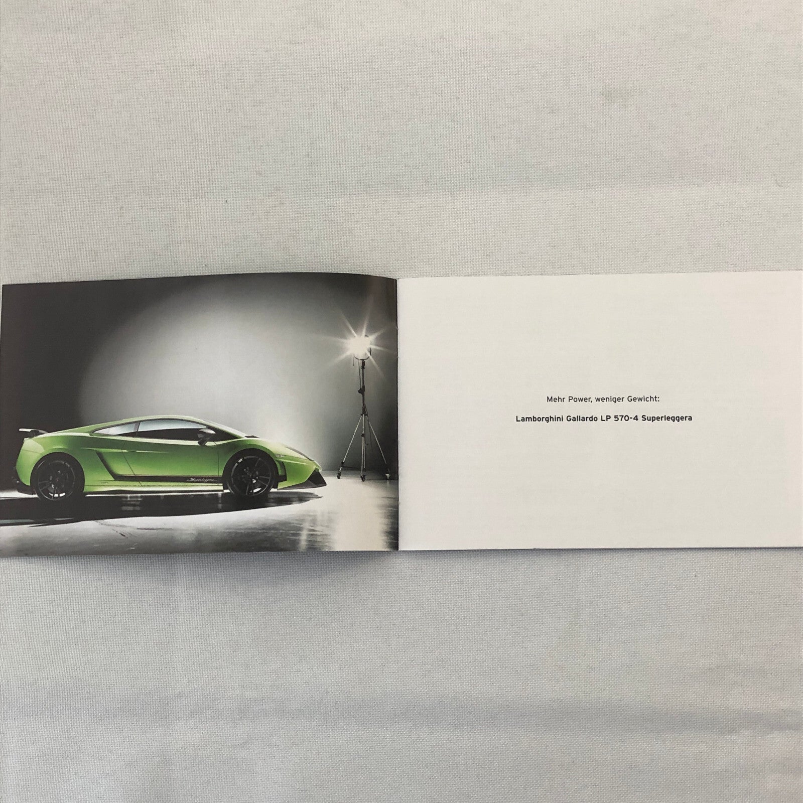 Lamborghini Gallardo LP 570-4 Superleggera Press Kit Brochure CD GERMAN Text