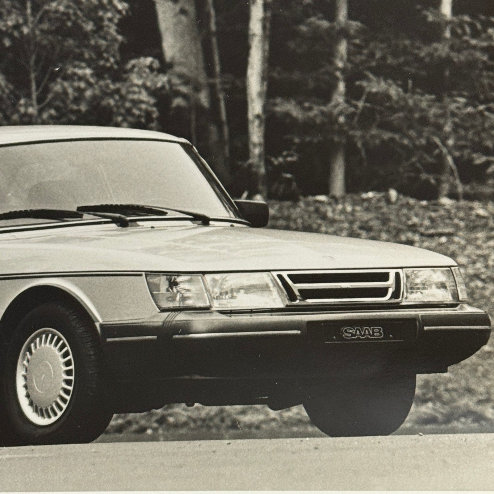 1990 Saab 900 Car Automobile Factory Press Photo Photograph Print