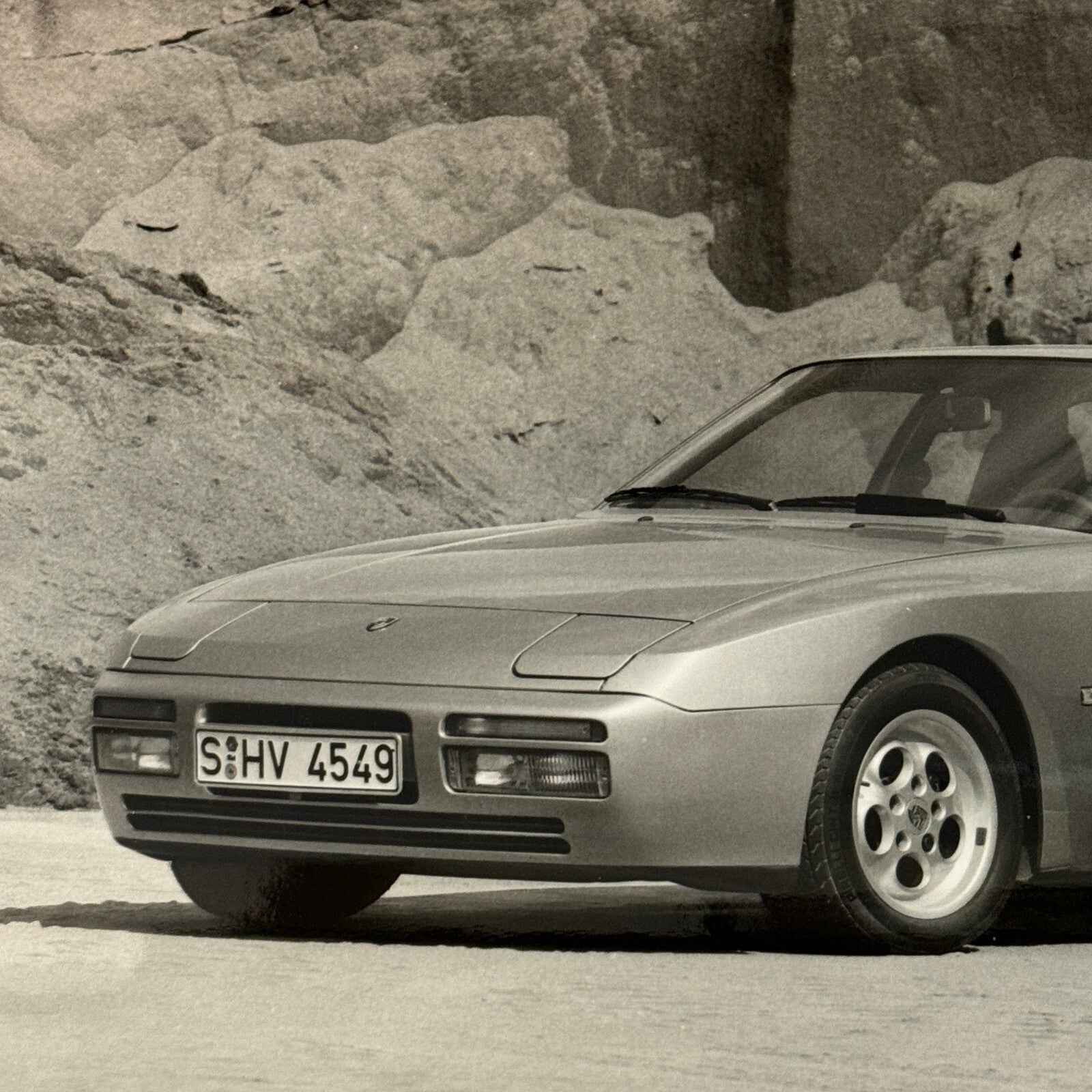 Porsche 944 Turbo Car Factory Press Photo Photograph Werkfoto German