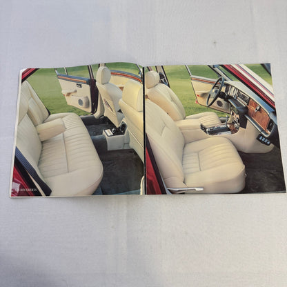 Vintage Jaguar Car Brochure XJ6 Sovereign XJ12 Plas Catalog Automobile 1985 1986