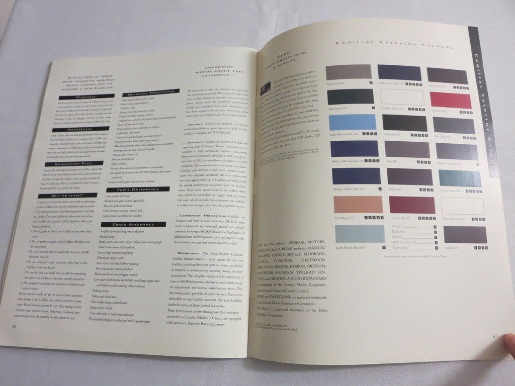 1995 Cadillac Sales Brochure Catalog Eldorado Seville STS Fleetwood +