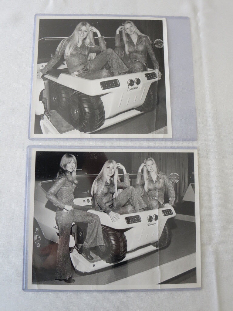 1971 Mercury Montego Sportshauler Concept Car with Models Photo Photograph Lot 