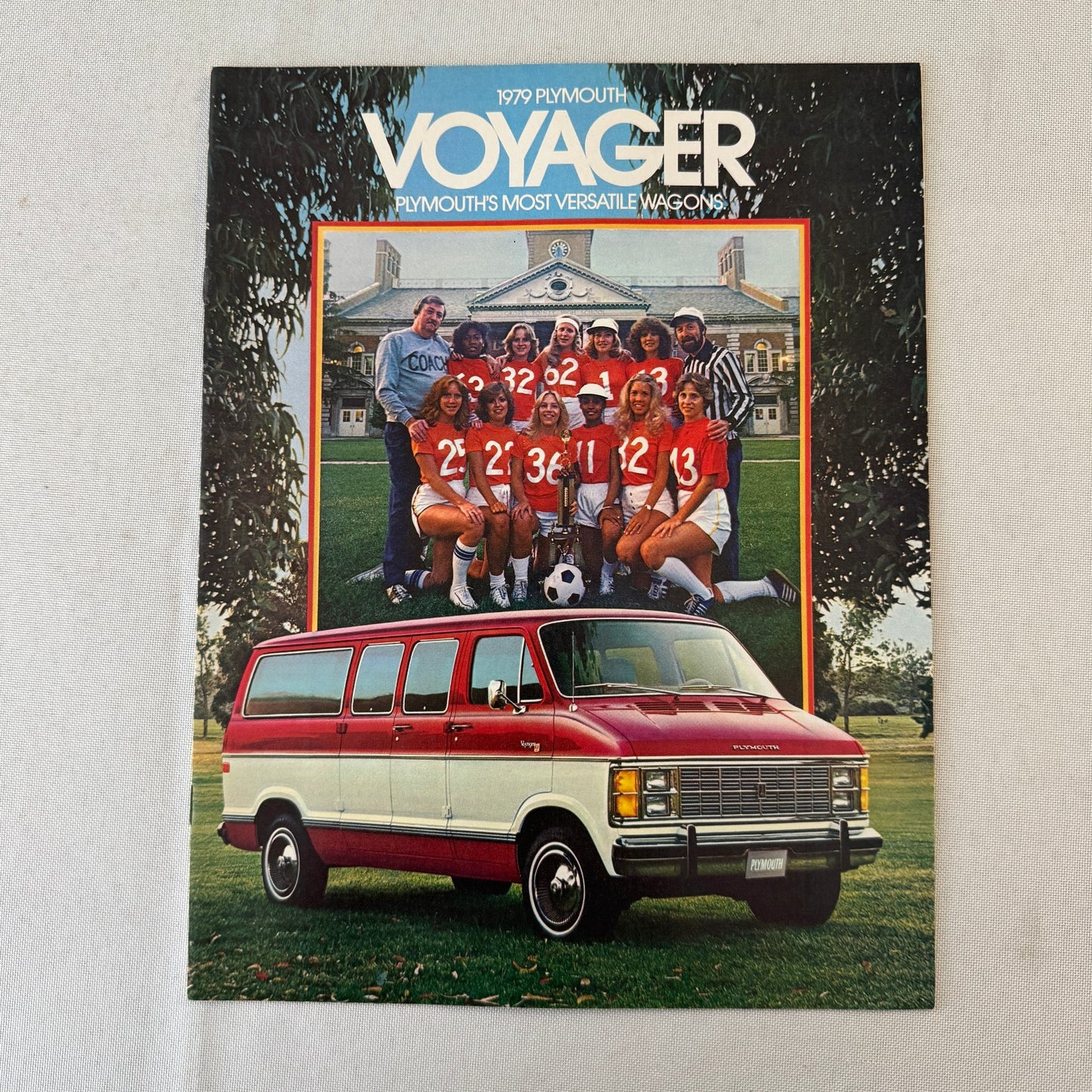 1979 Plymouth Voyager Van Wagon Sales Brochure Catalog